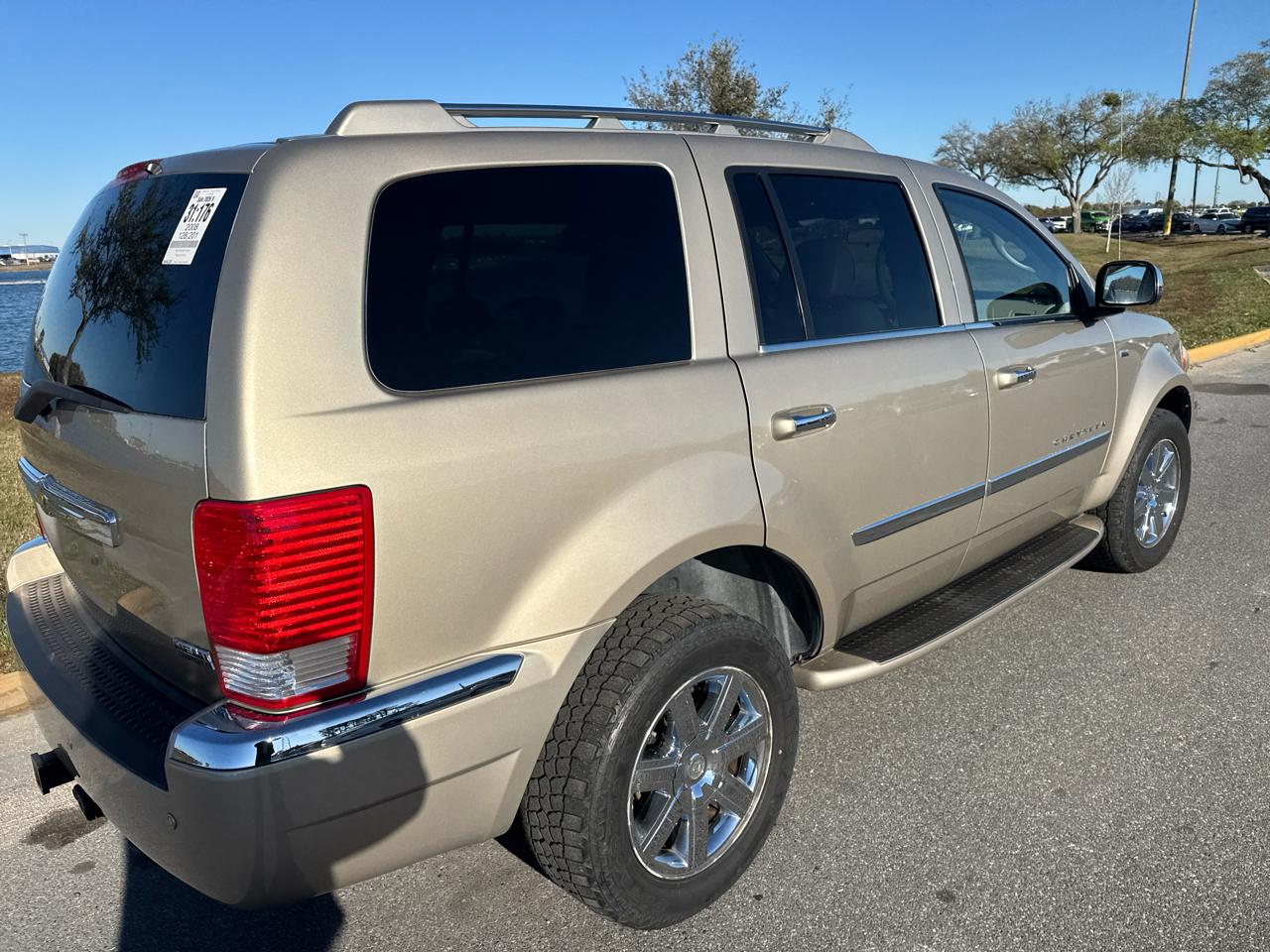 Chrysler Aspen AWD 4dr Limited 2008