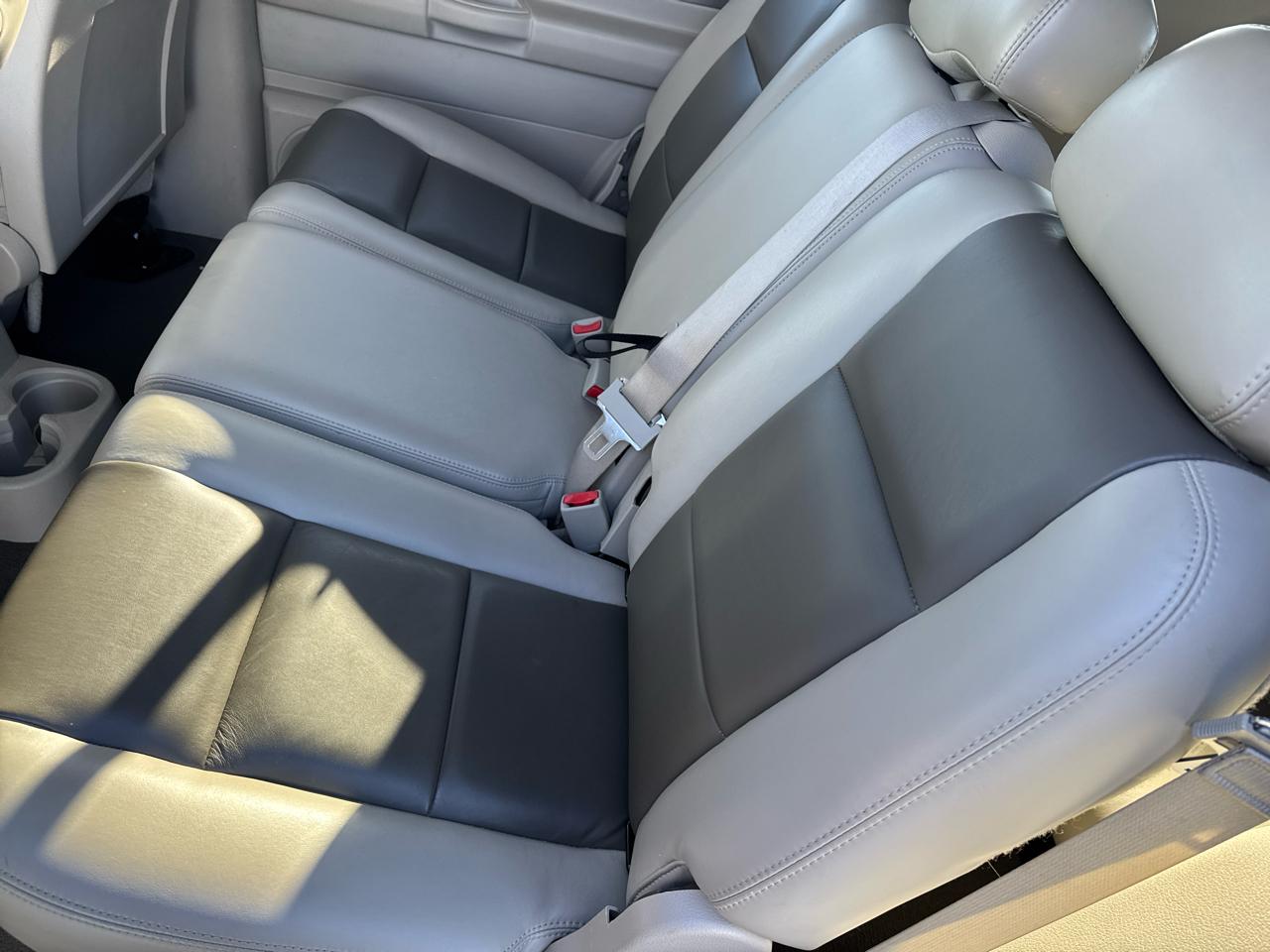 Chrysler Aspen AWD 4dr Limited 2008