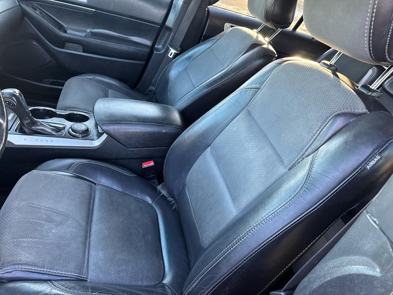 Ford Explorer 4WD 4dr XLT 2015