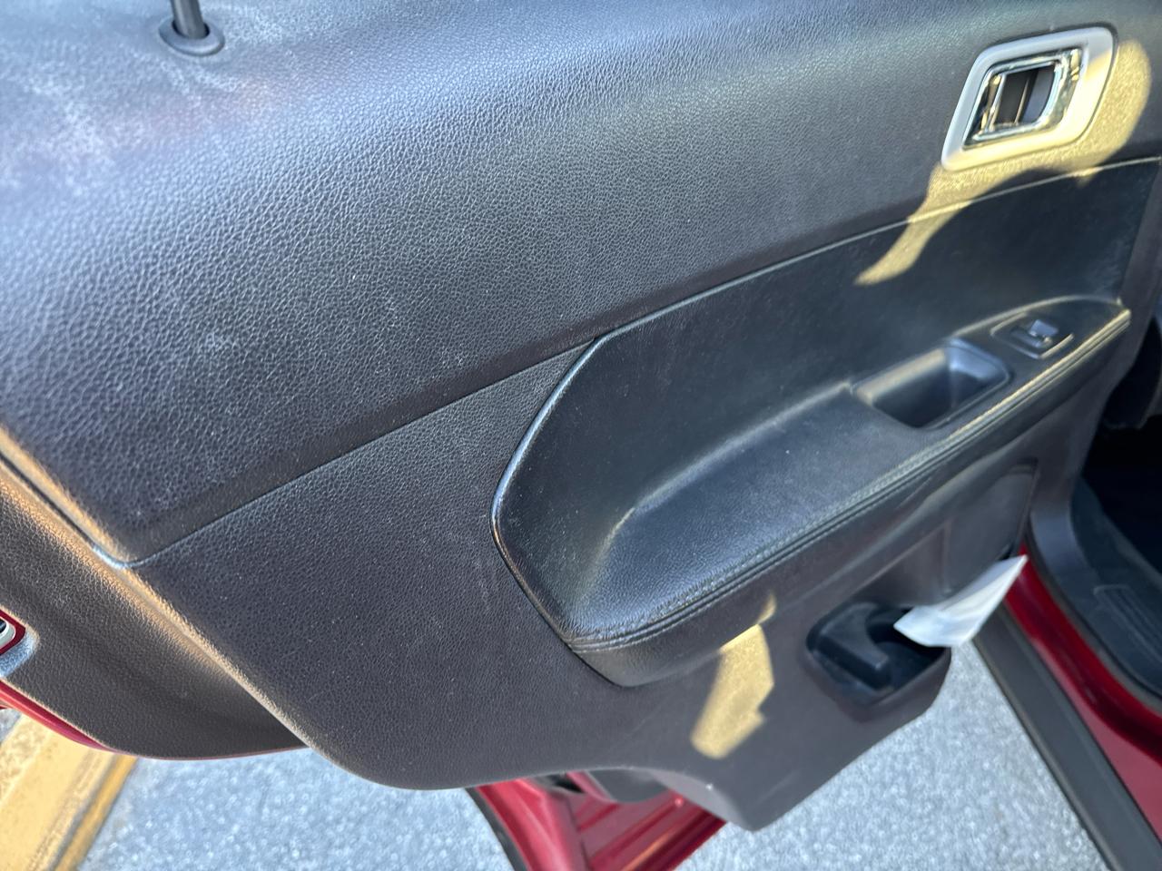 Ford Explorer 4WD 4dr XLT 2015