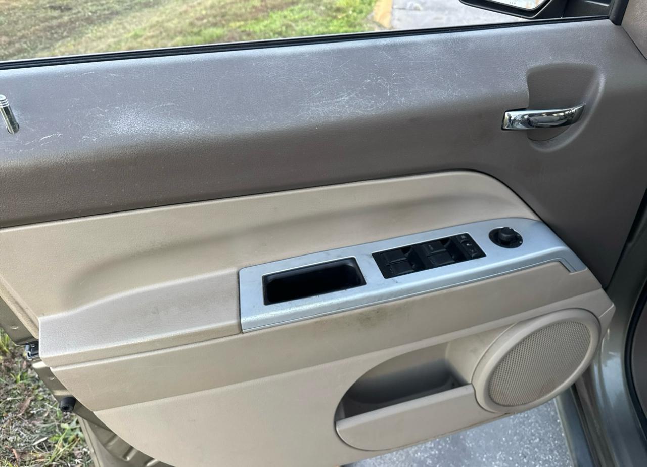 Jeep Patriot FWD 4dr Sport 2008