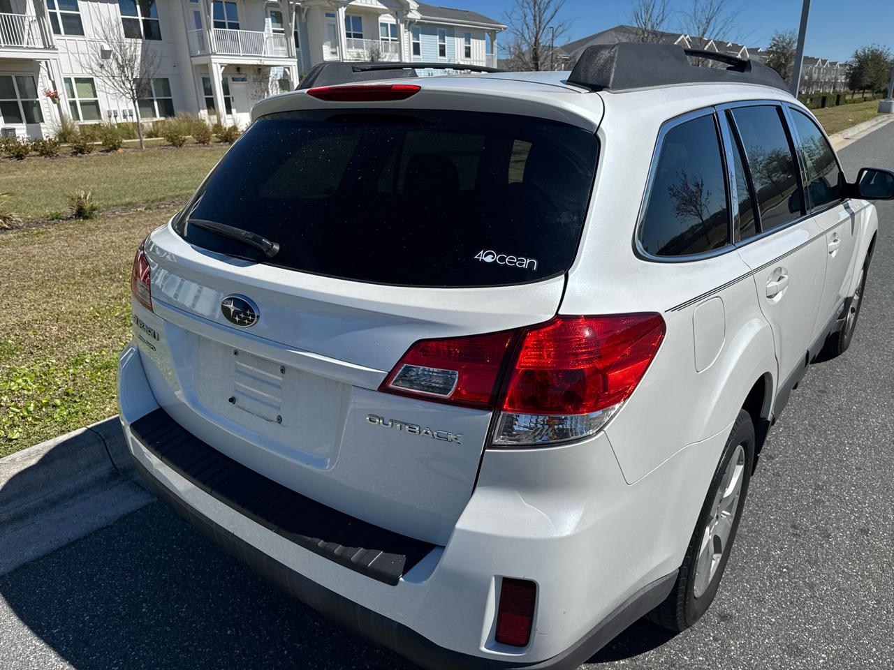 Subaru Outback 4dr Wgn H4 Auto 2.5i Prem Pwr Moon 2010