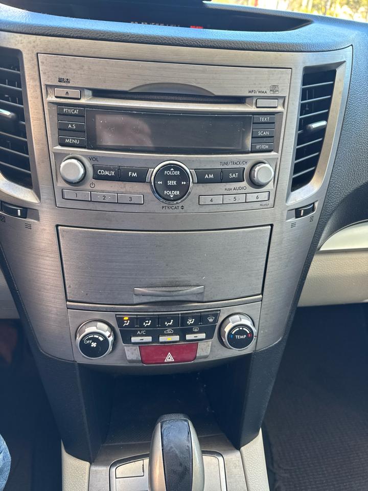 Subaru Outback 4dr Wgn H4 Auto 2.5i Prem Pwr Moon 2010