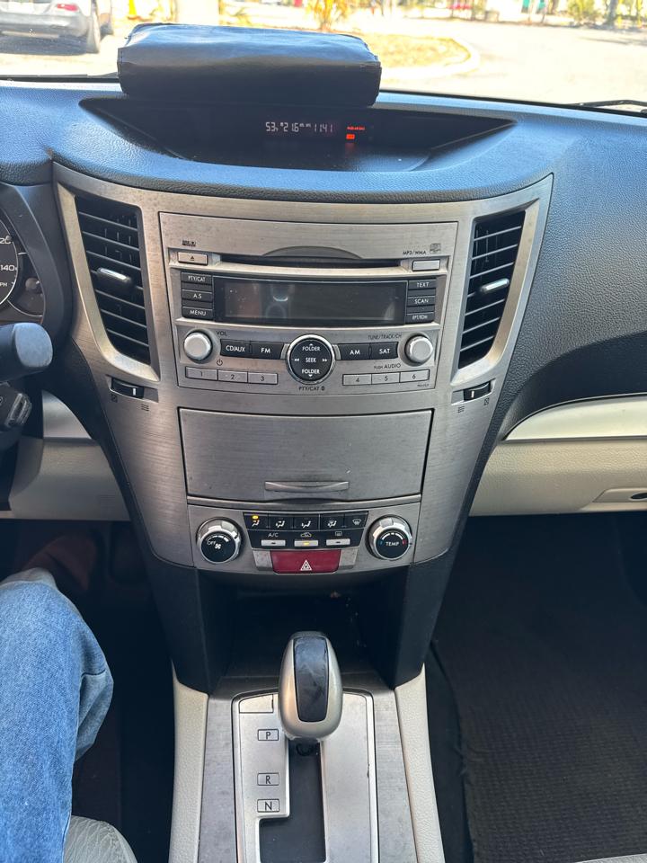 Subaru Outback 4dr Wgn H4 Auto 2.5i Prem Pwr Moon 2010