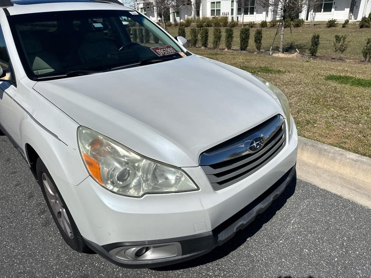 Subaru Outback 4dr Wgn H4 Auto 2.5i Prem Pwr Moon 2010