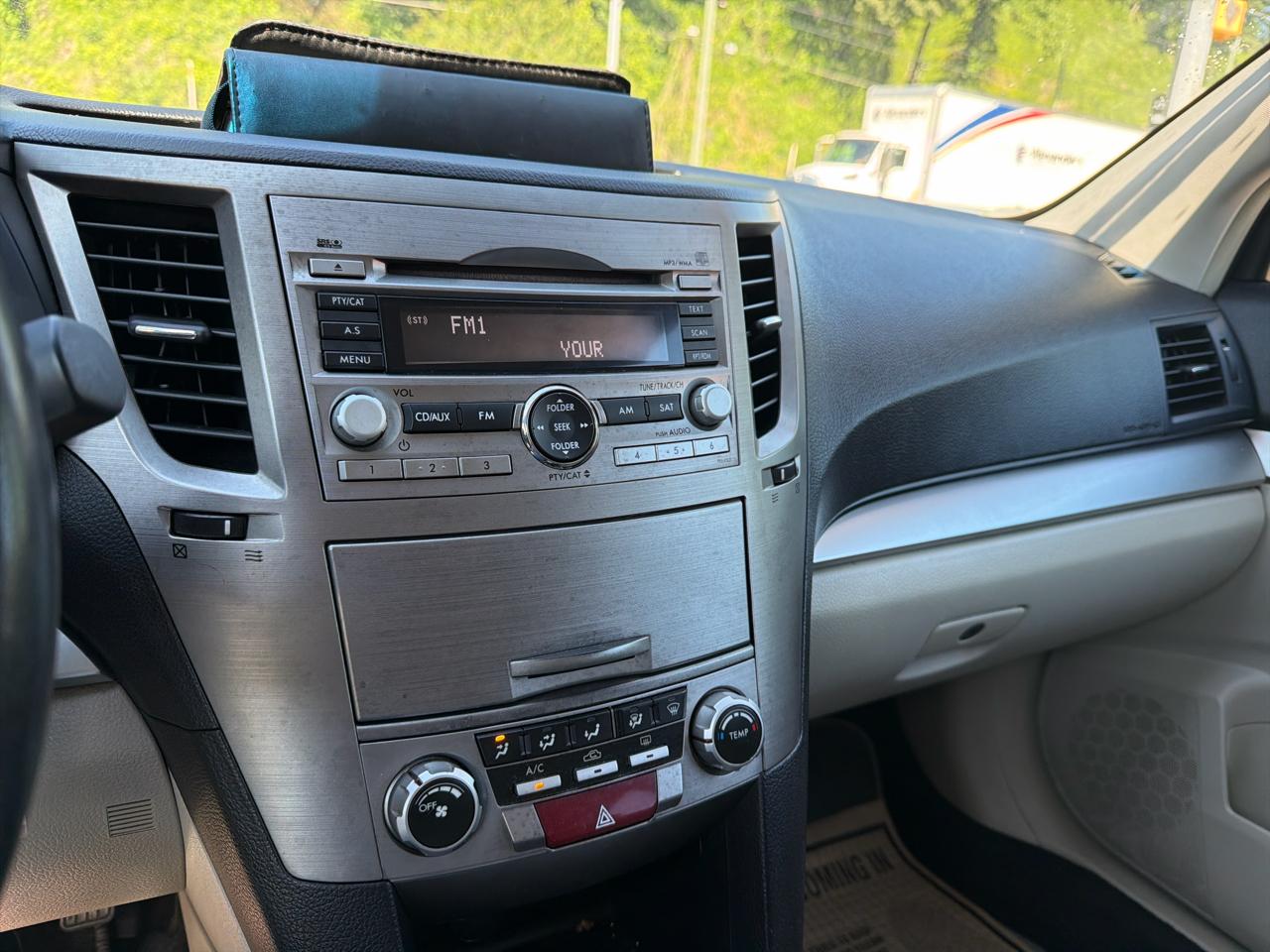 Subaru Outback 4dr Wgn H4 Auto 2.5i Prem Pwr Moon 2010