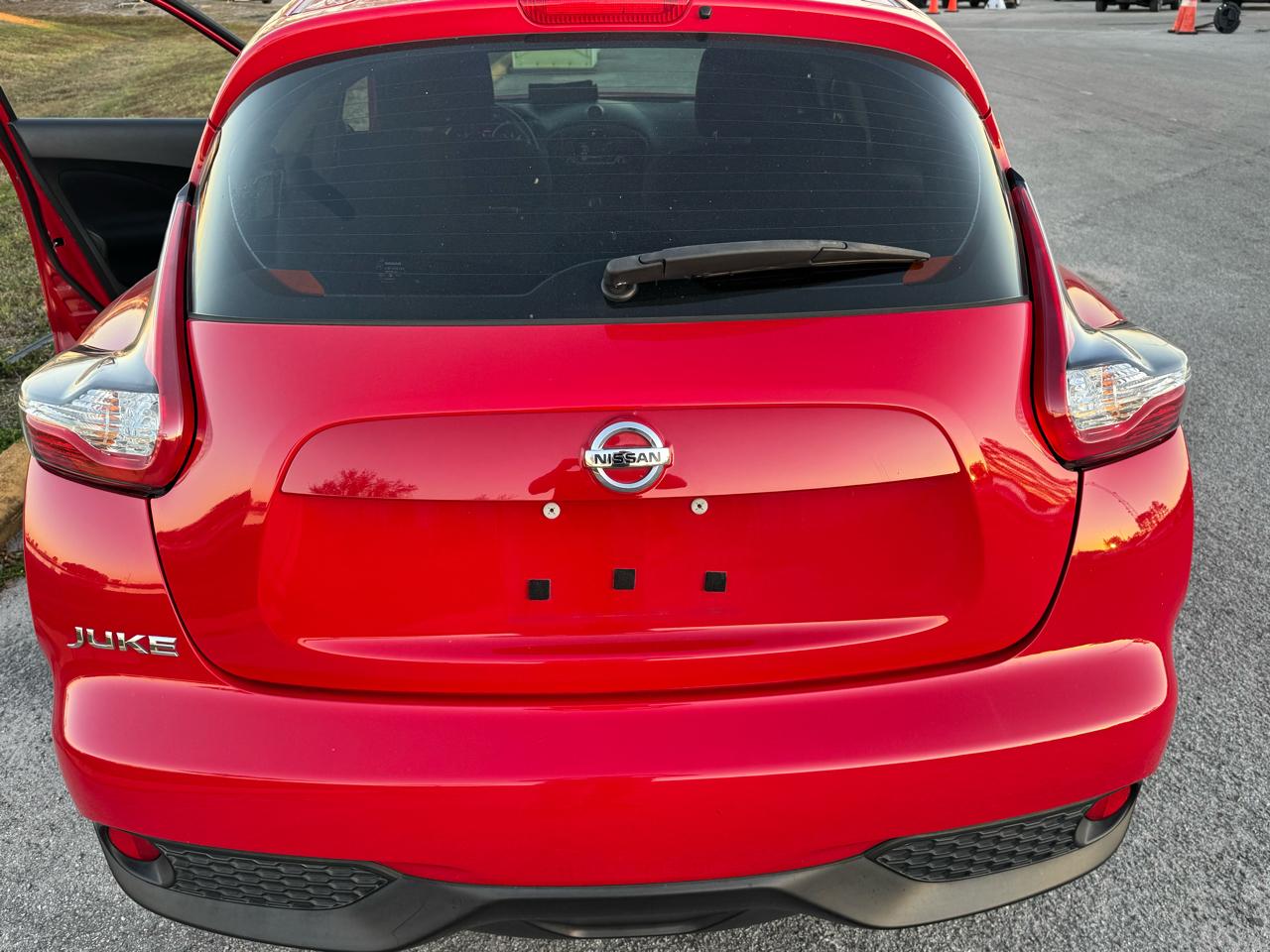 Nissan Juke 5dr Wgn CVT S FWD 2016