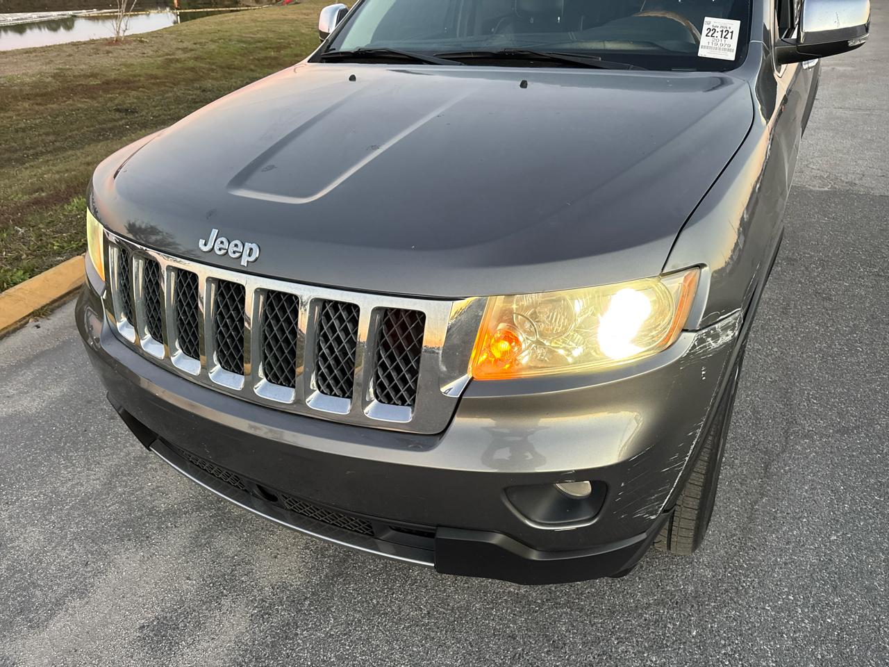 Jeep Grand Cherokee RWD 4dr Overland 2011