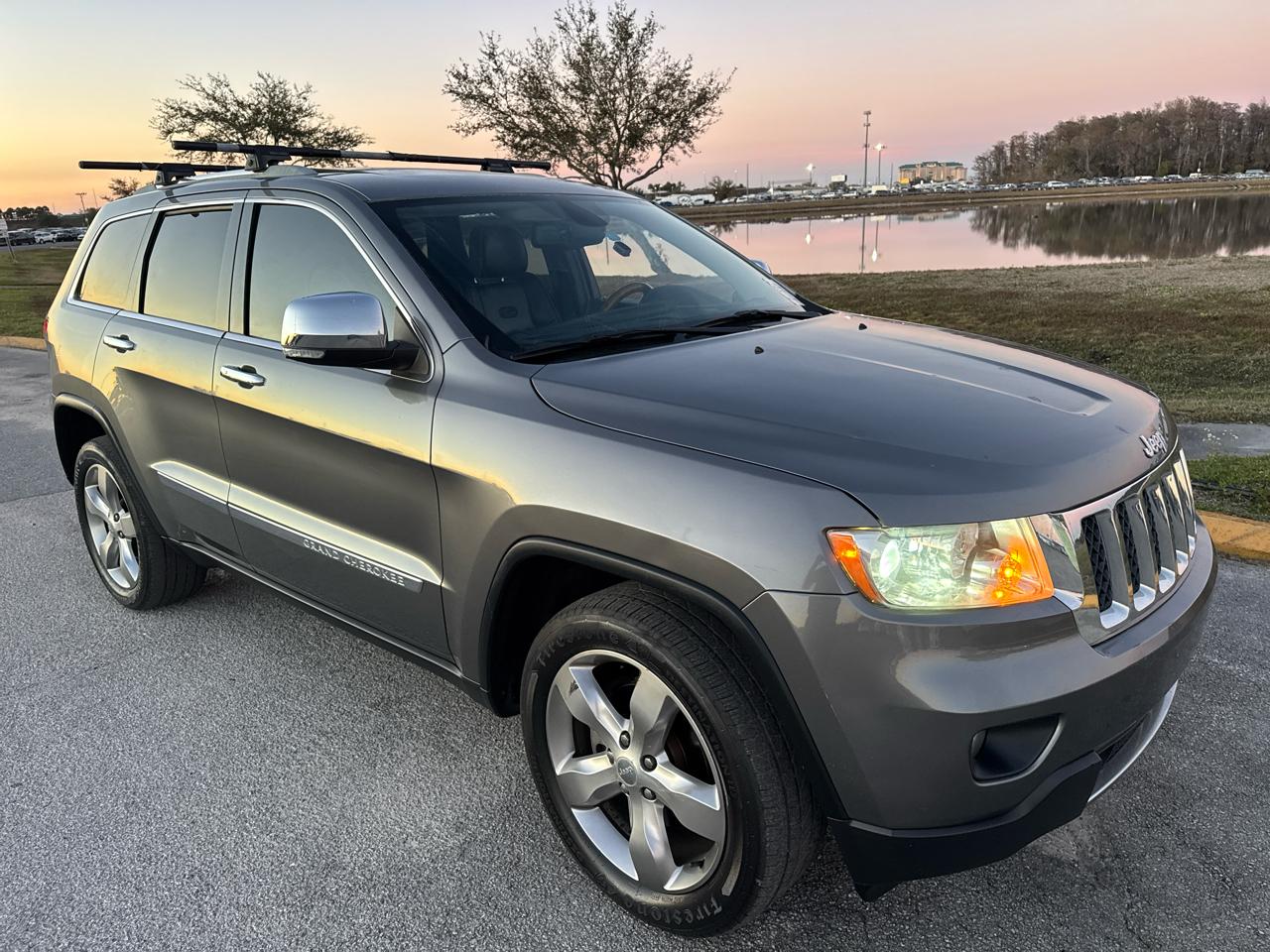 Jeep Grand Cherokee RWD 4dr Overland 2011