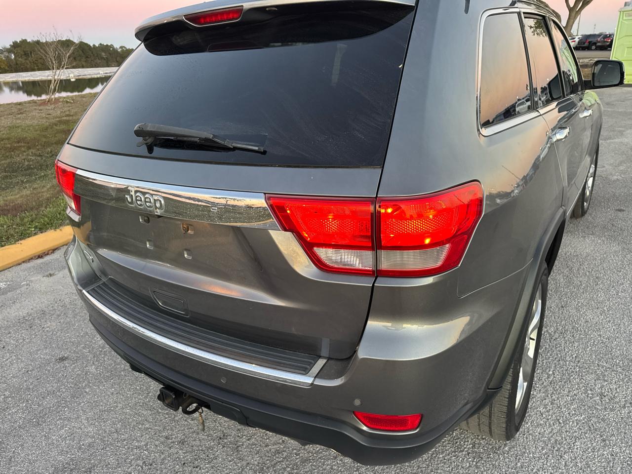 Jeep Grand Cherokee RWD 4dr Overland 2011