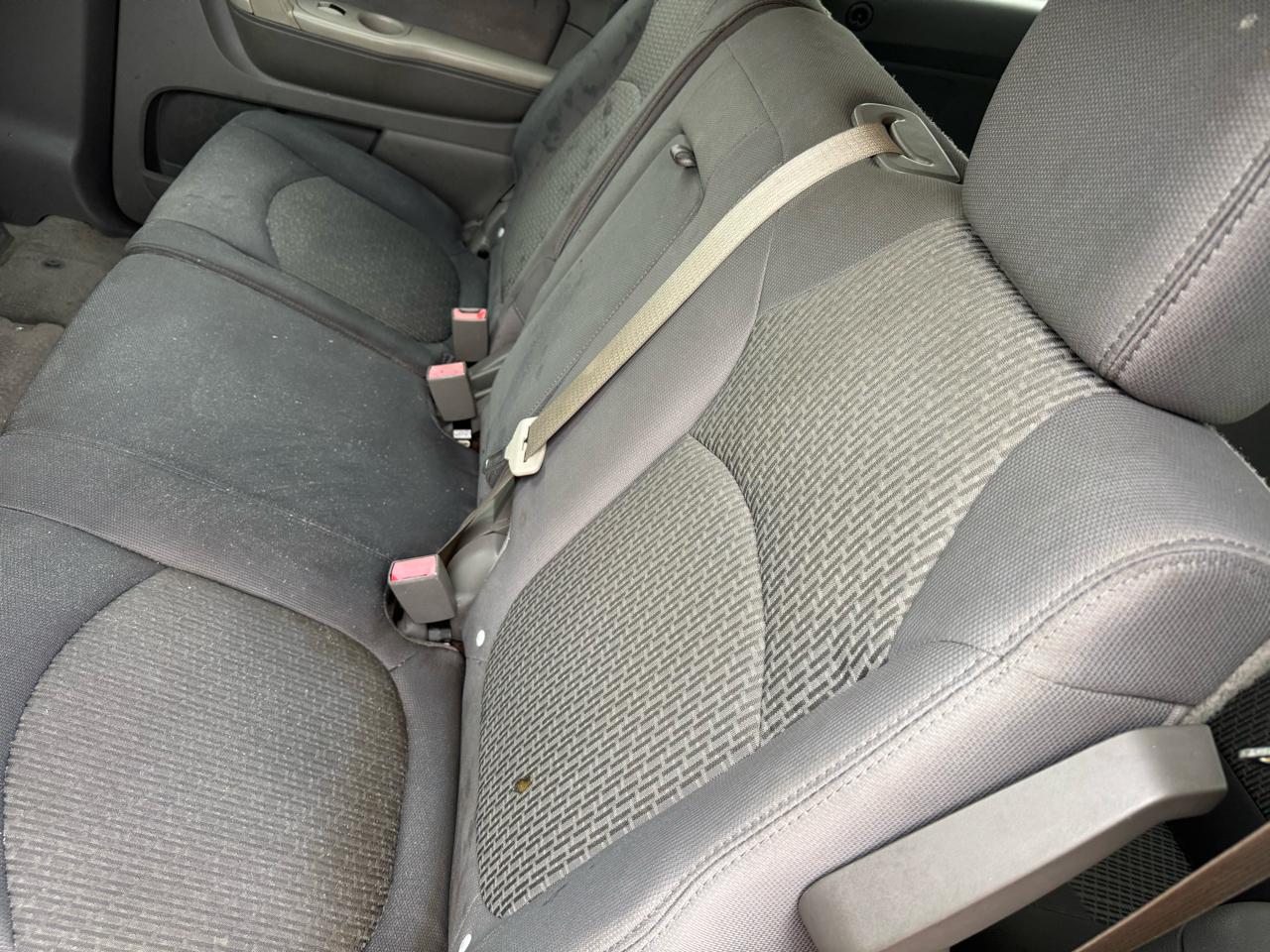 Chevrolet Traverse FWD 4dr LS 2012