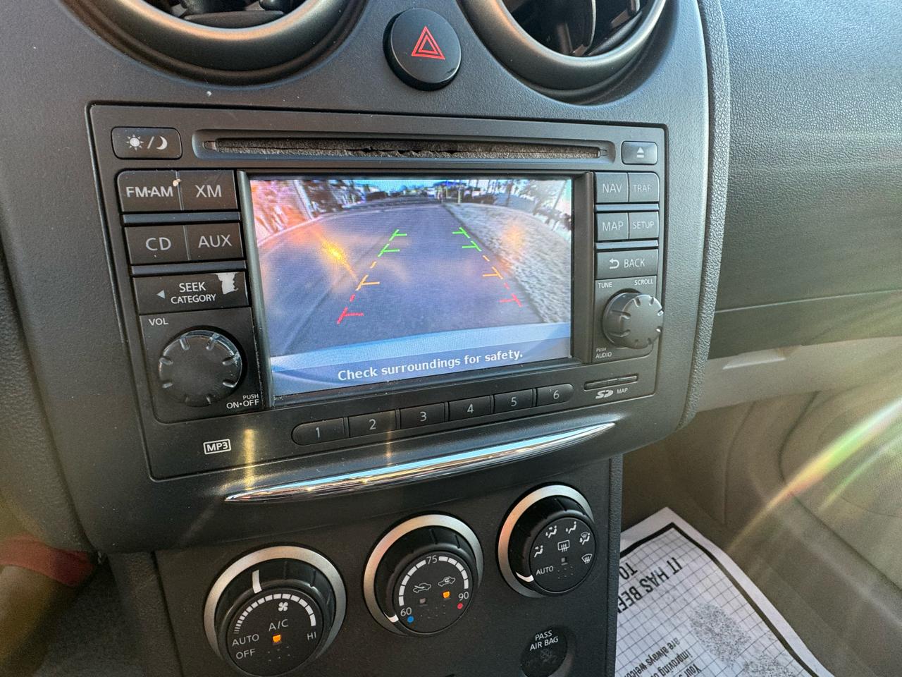 Nissan Rogue FWD 4dr SV 2011