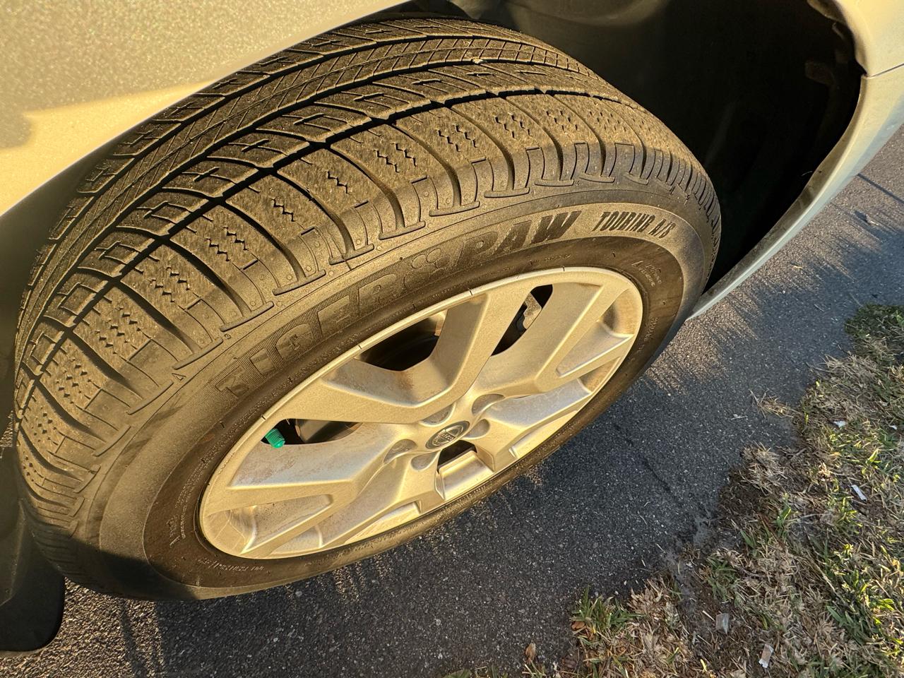 Nissan Rogue FWD 4dr SV 2011