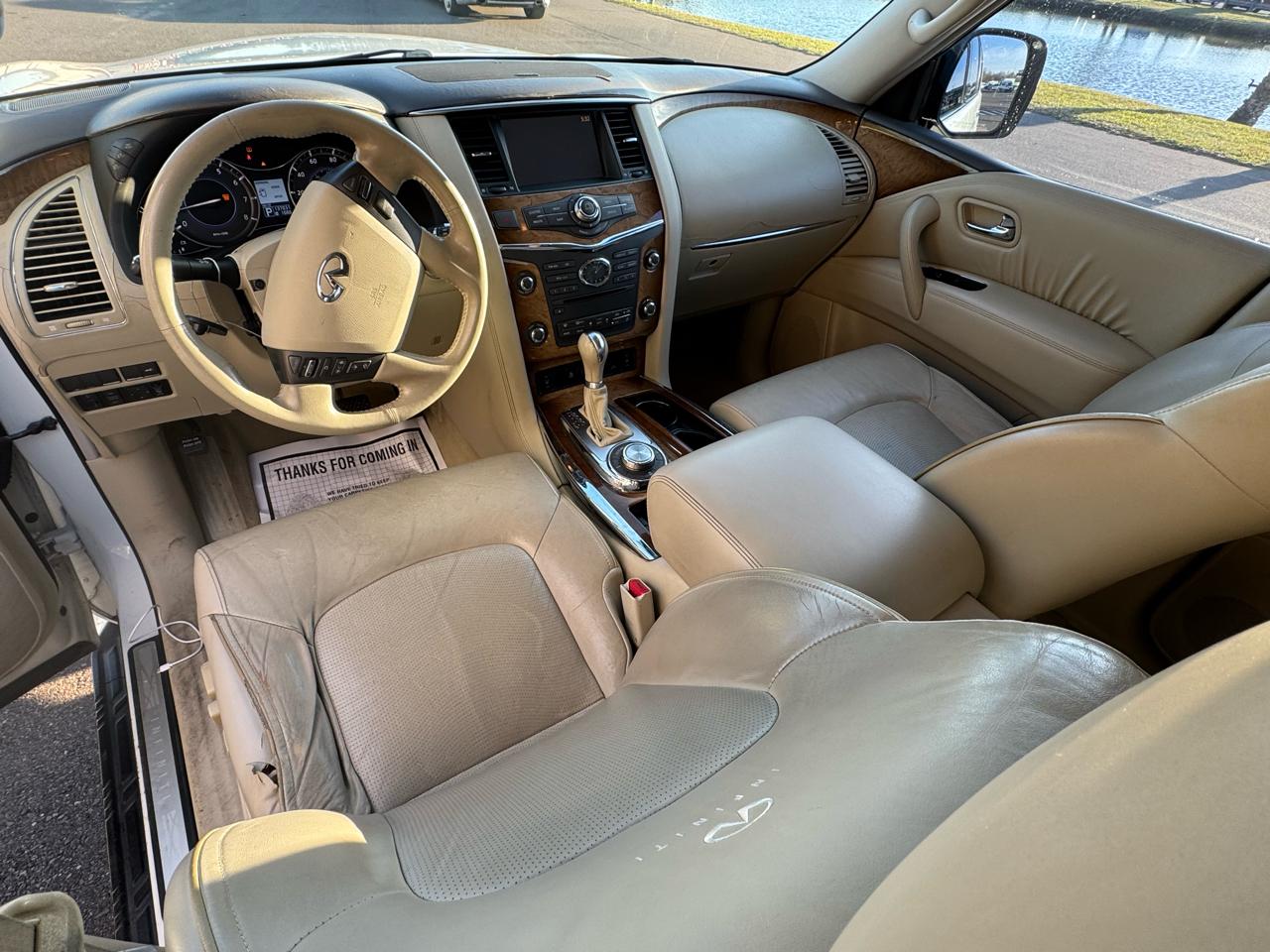 Infiniti QX56 4WD 4dr 7-passenger 2011