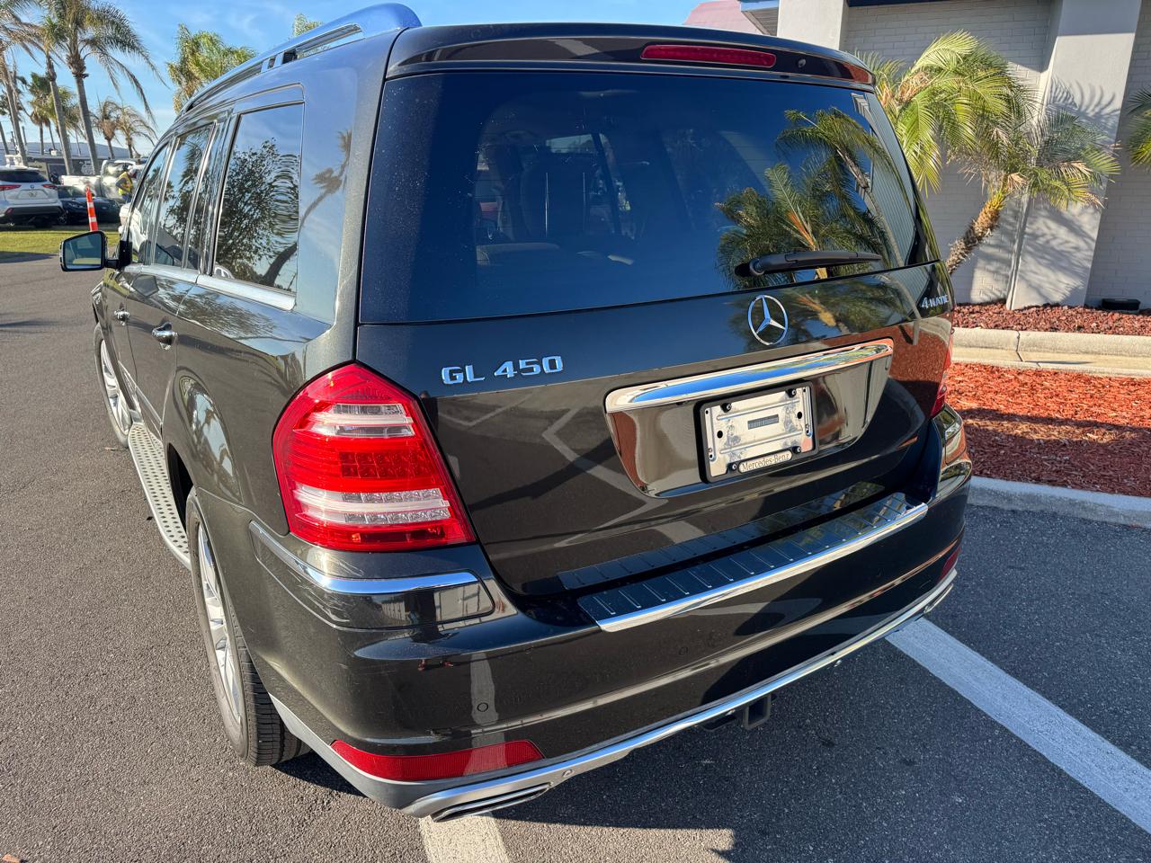 Mercedes-Benz GL-Class 4MATIC 4dr GL 450 2011