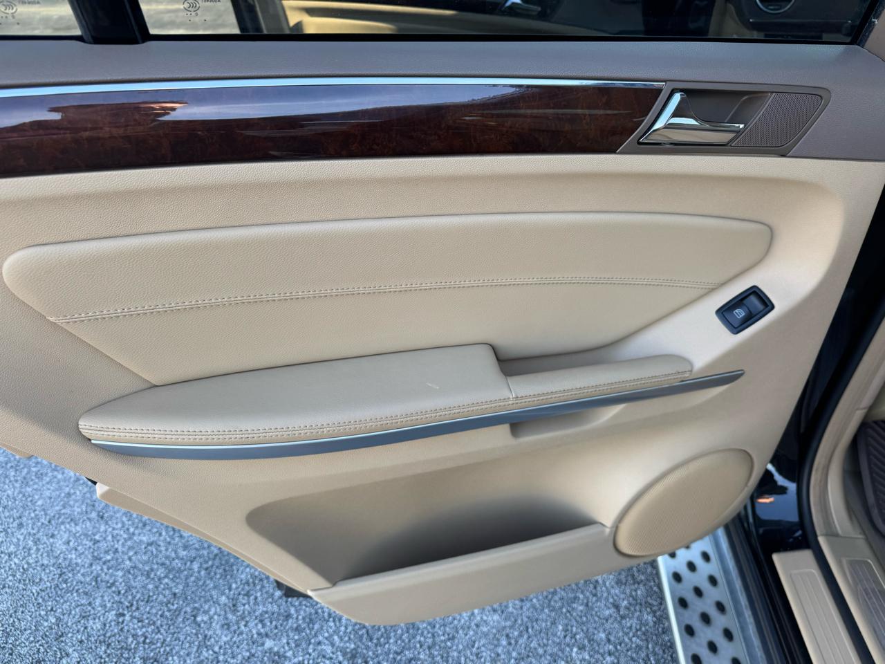 Mercedes-Benz GL-Class 4MATIC 4dr GL 450 2011