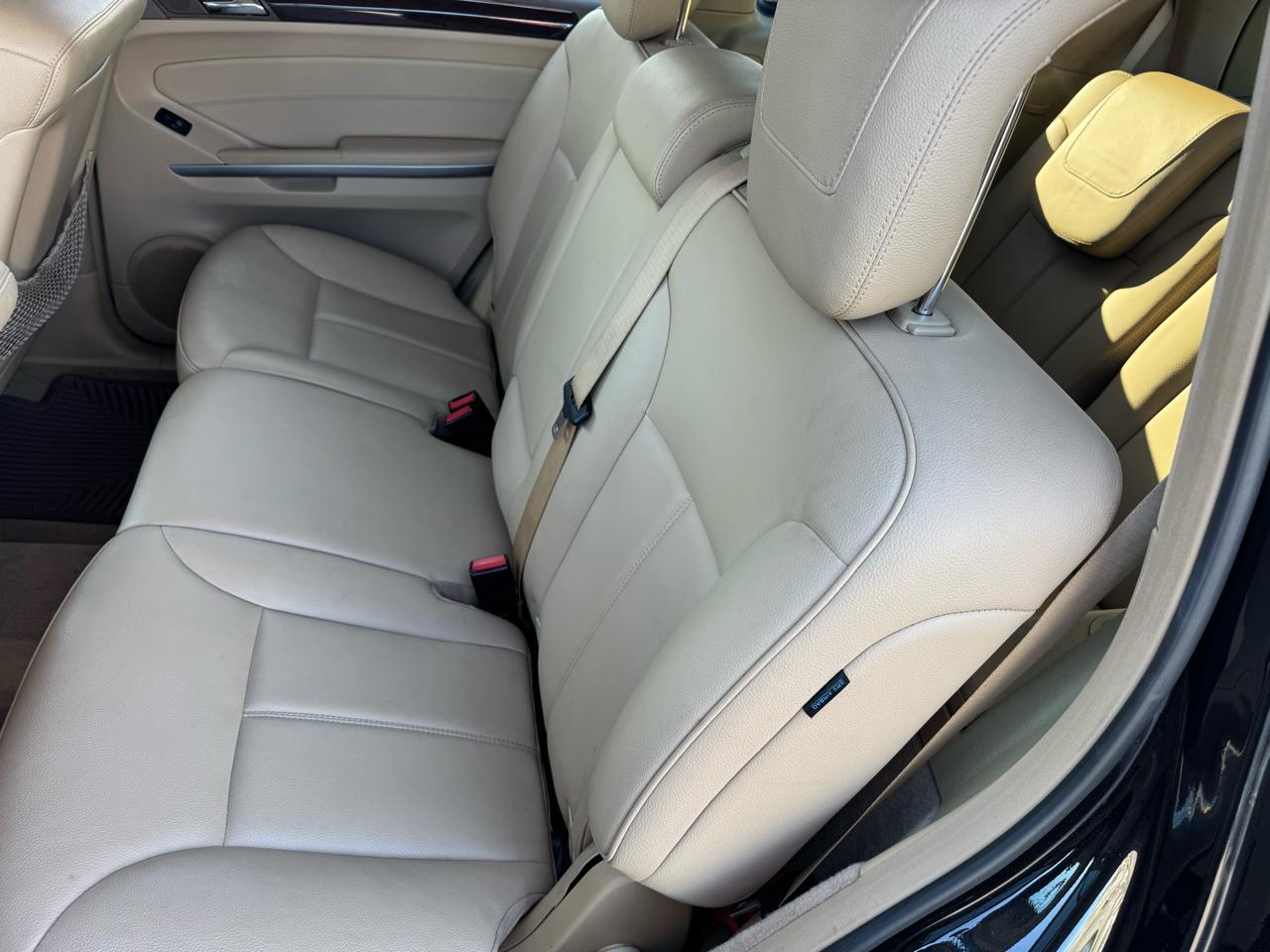 Mercedes-Benz GL-Class 4MATIC 4dr GL 450 2011