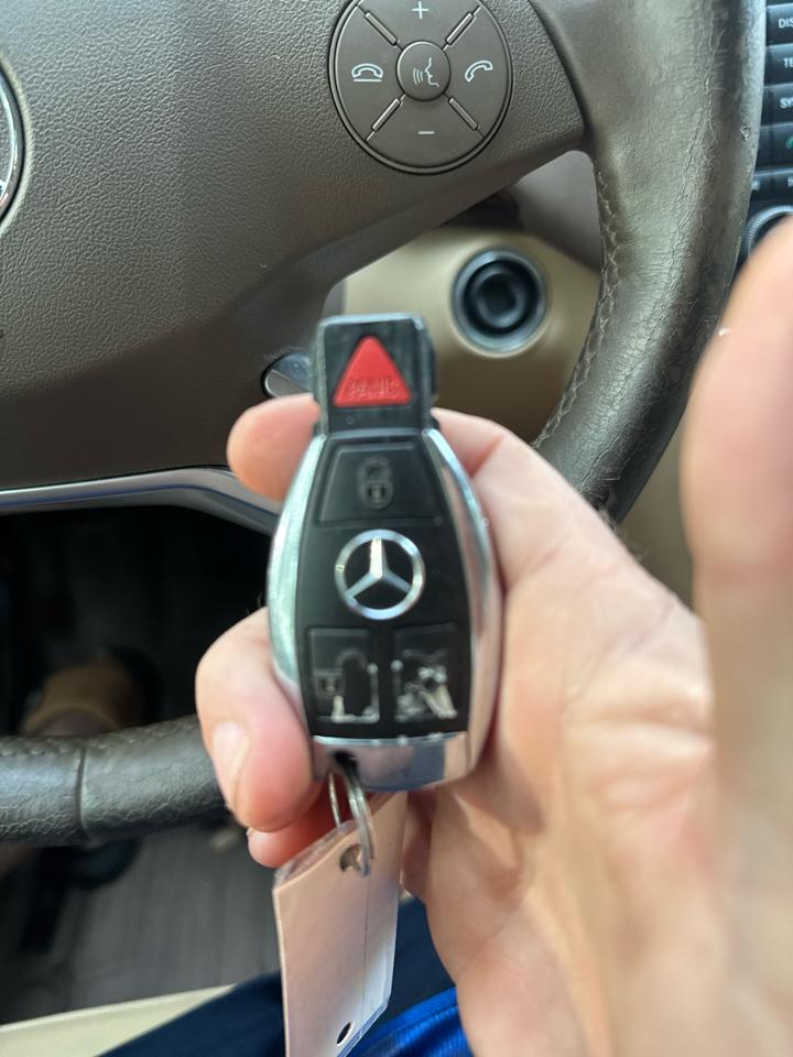 Mercedes-Benz GL-Class 4MATIC 4dr GL 450 2011