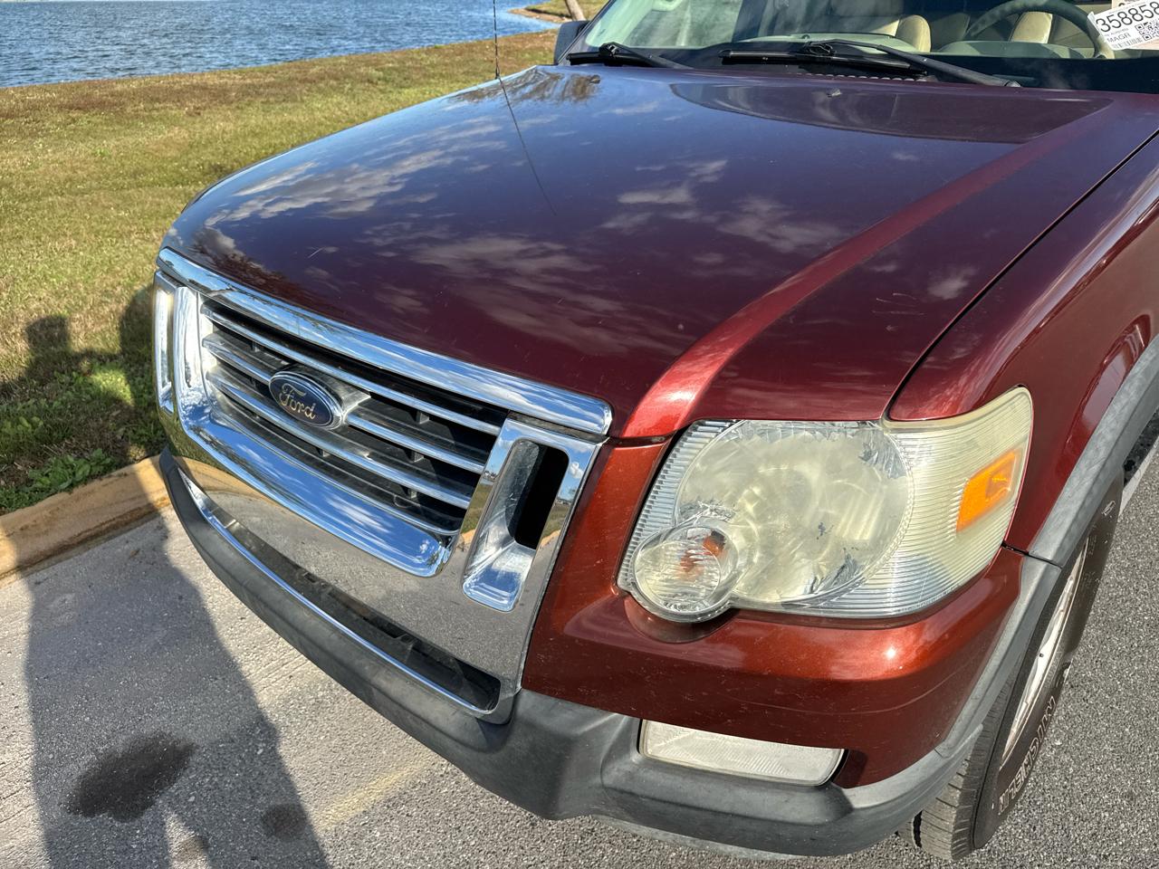 Ford Explorer Sport Trac RWD 4dr XLT 2010