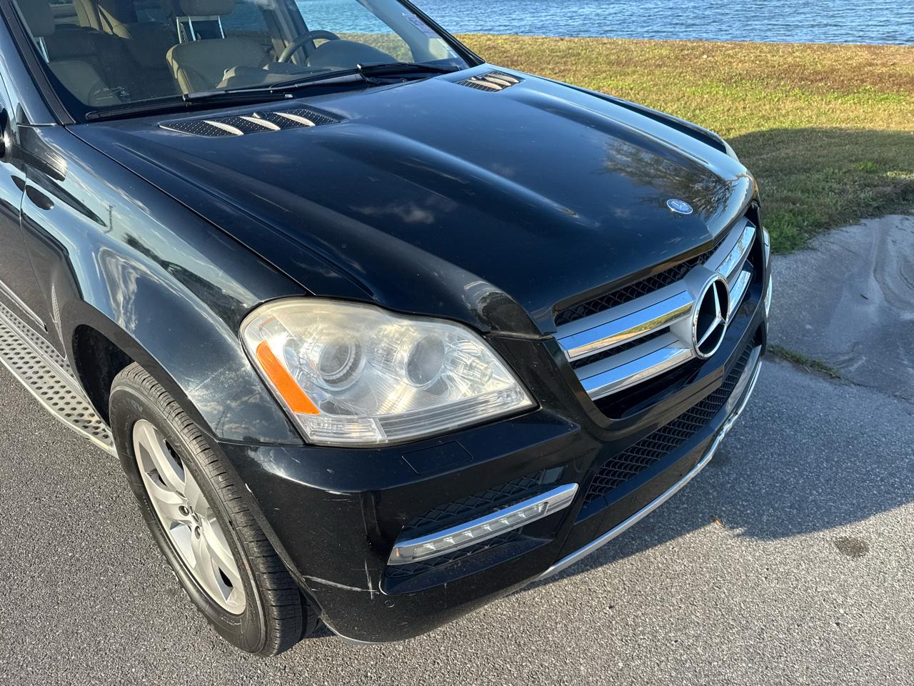 Mercedes-Benz GL-Class 4MATIC 4dr GL 450 2012