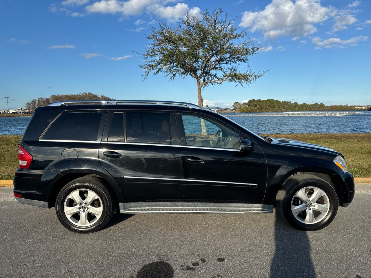 Mercedes-Benz GL-Class 4MATIC 4dr GL 450 2012