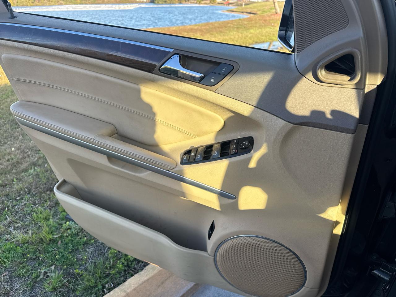 Mercedes-Benz GL-Class 4MATIC 4dr GL 450 2012