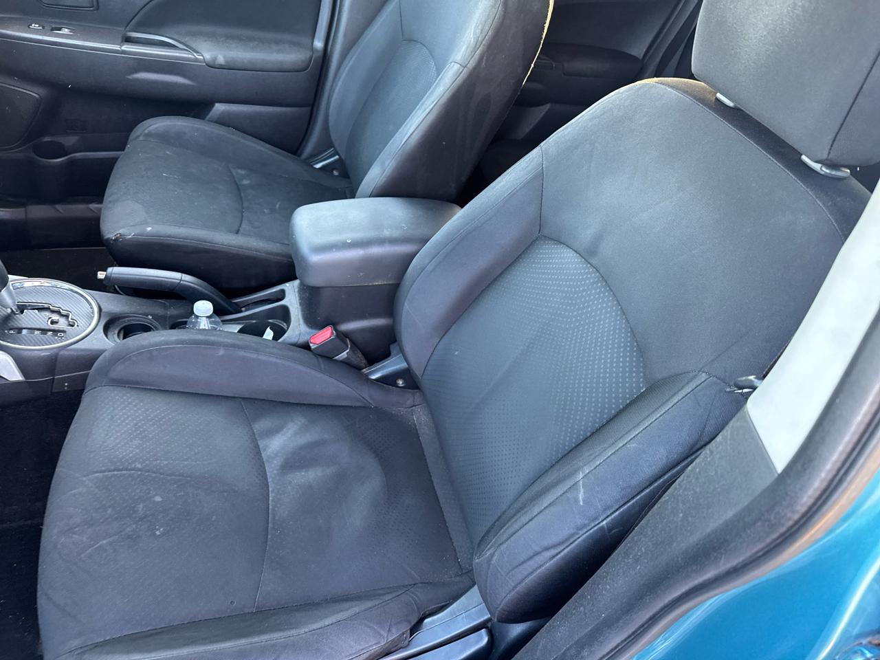 Mitsubishi Outlander Sport 2WD 4dr Man ES 2014