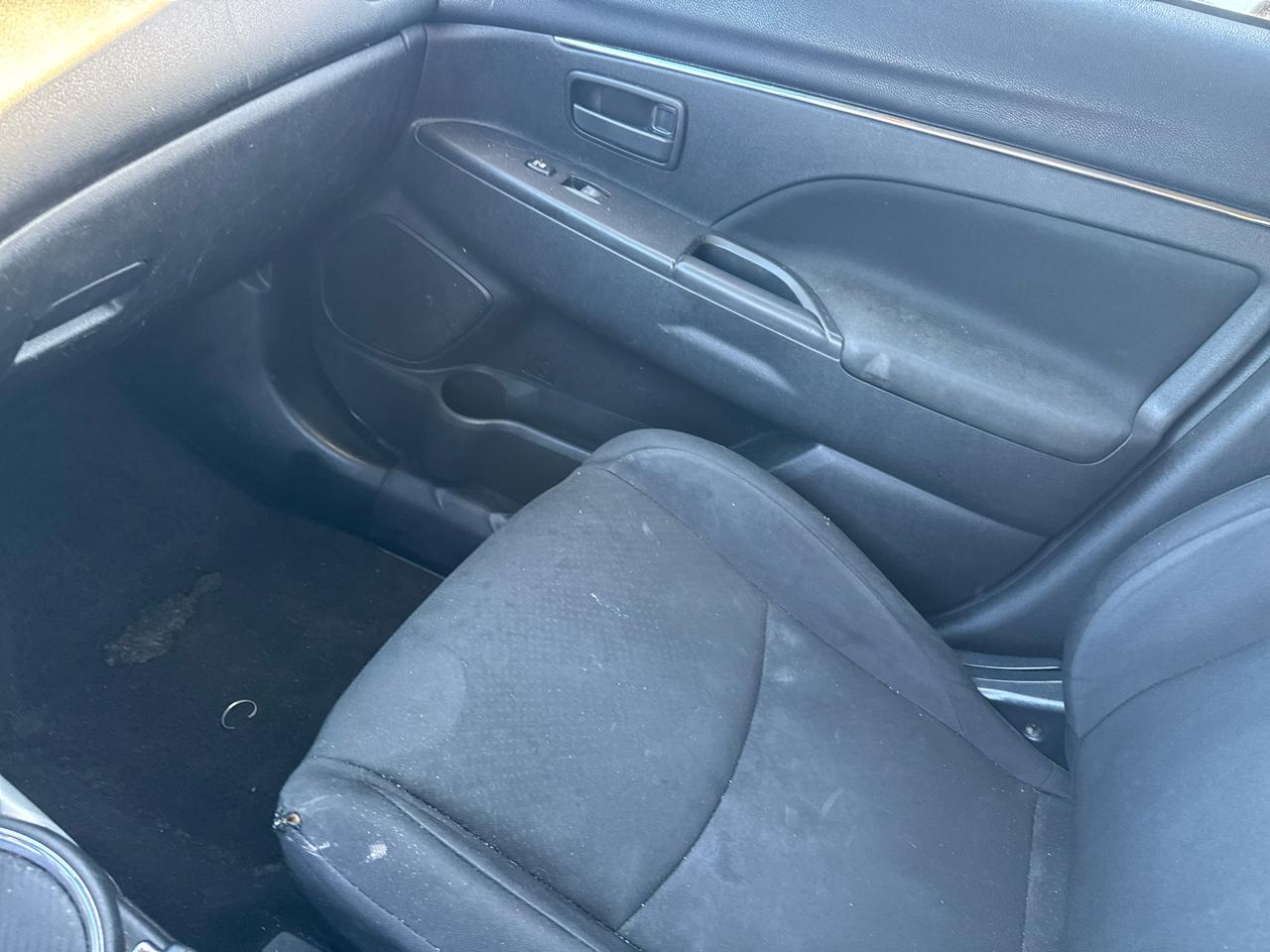 Mitsubishi Outlander Sport 2WD 4dr Man ES 2014