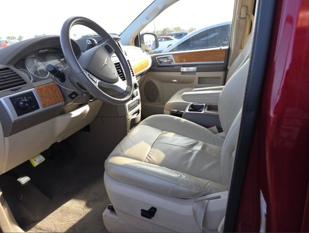 Chrysler Town & Country 4dr Wgn Limited 2008