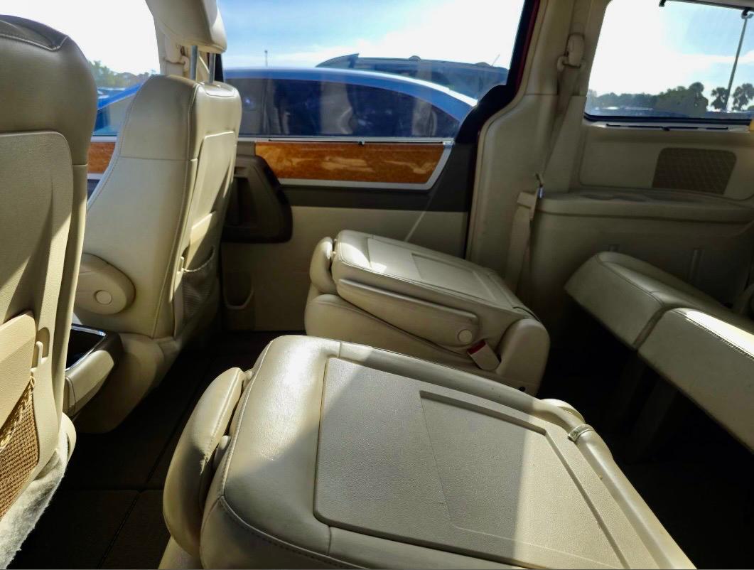 Chrysler Town & Country 4dr Wgn Limited 2008