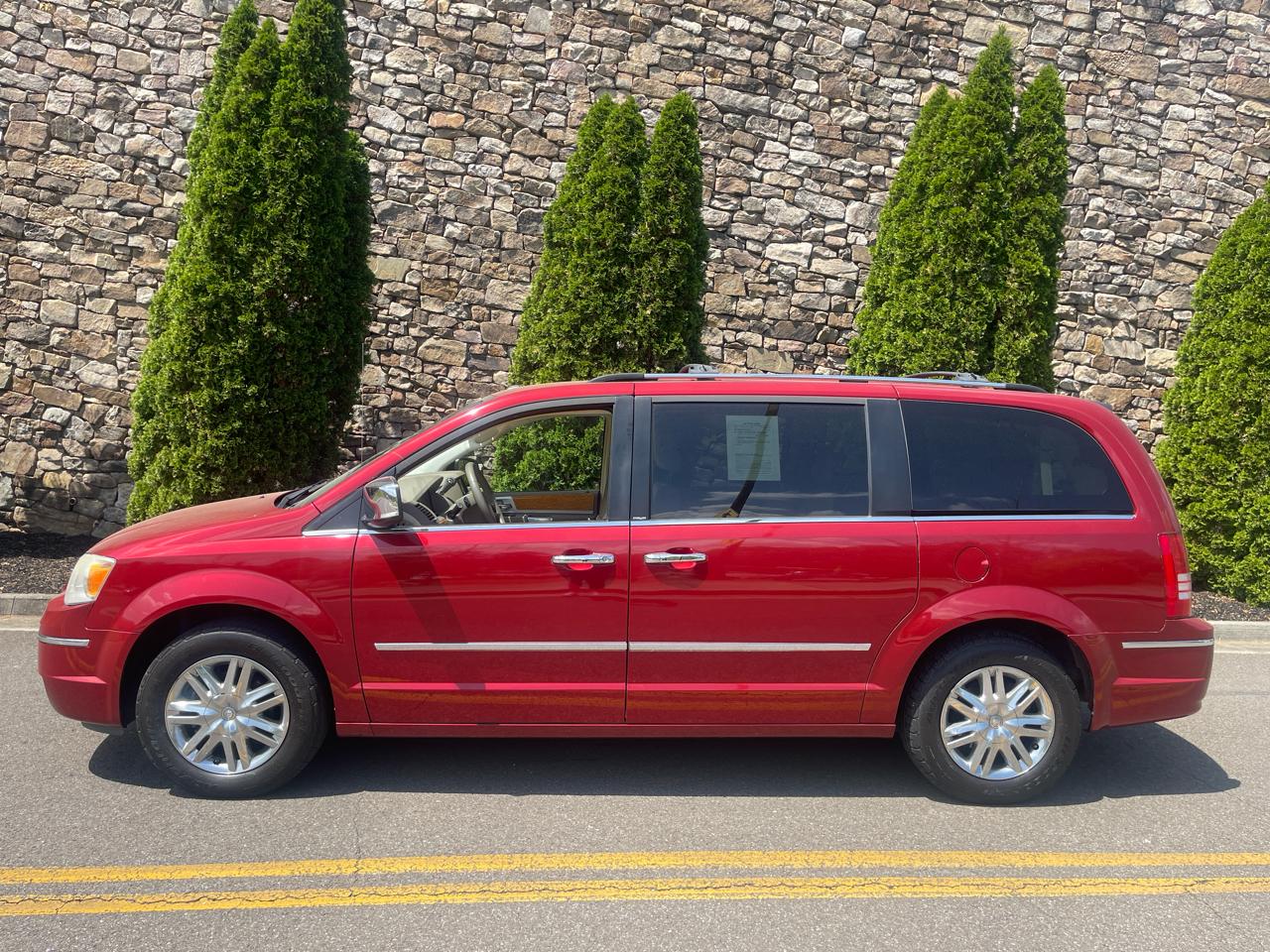 Chrysler Town & Country 4dr Wgn Limited 2008