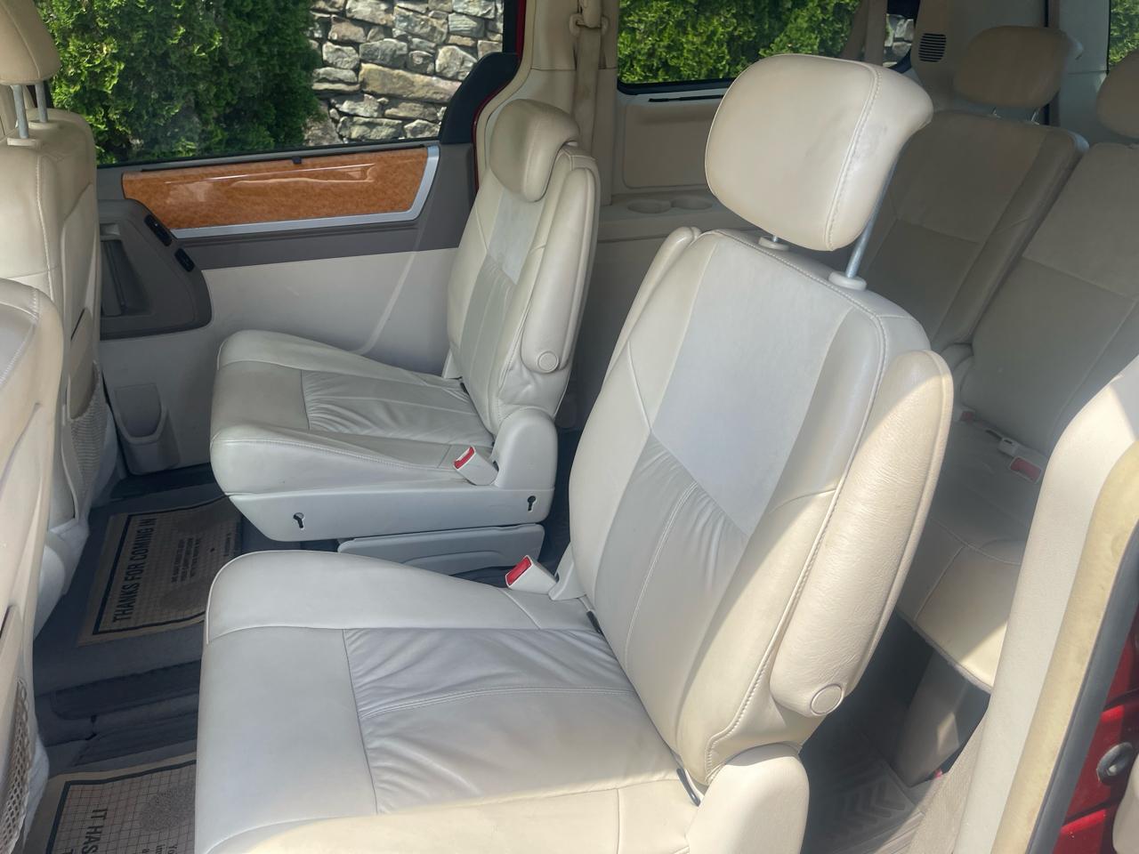 Chrysler Town & Country 4dr Wgn Limited 2008