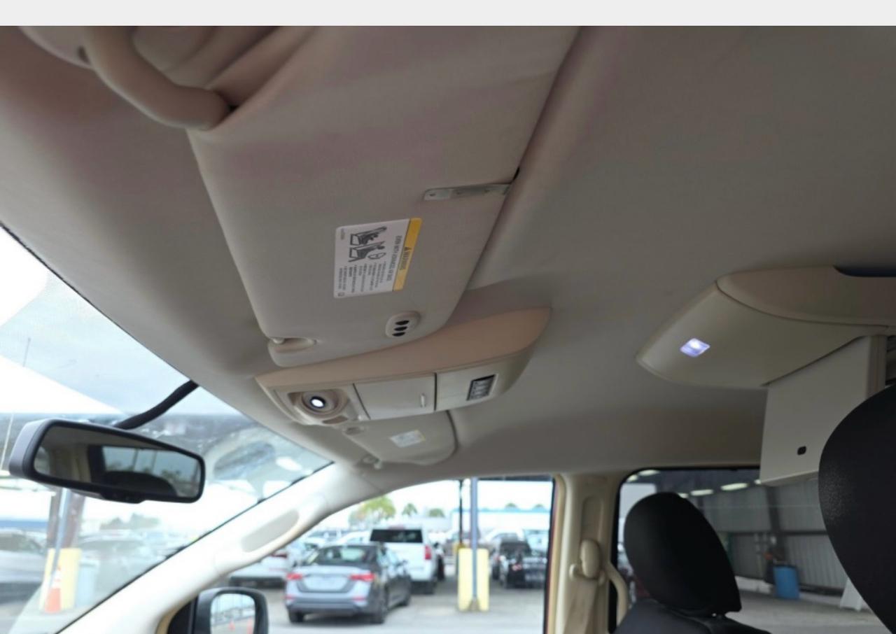 Chrysler Town & Country 4dr Wgn Limited 2008