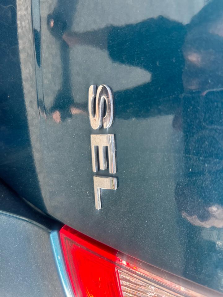 Ford Edge 4dr SEL FWD 2011