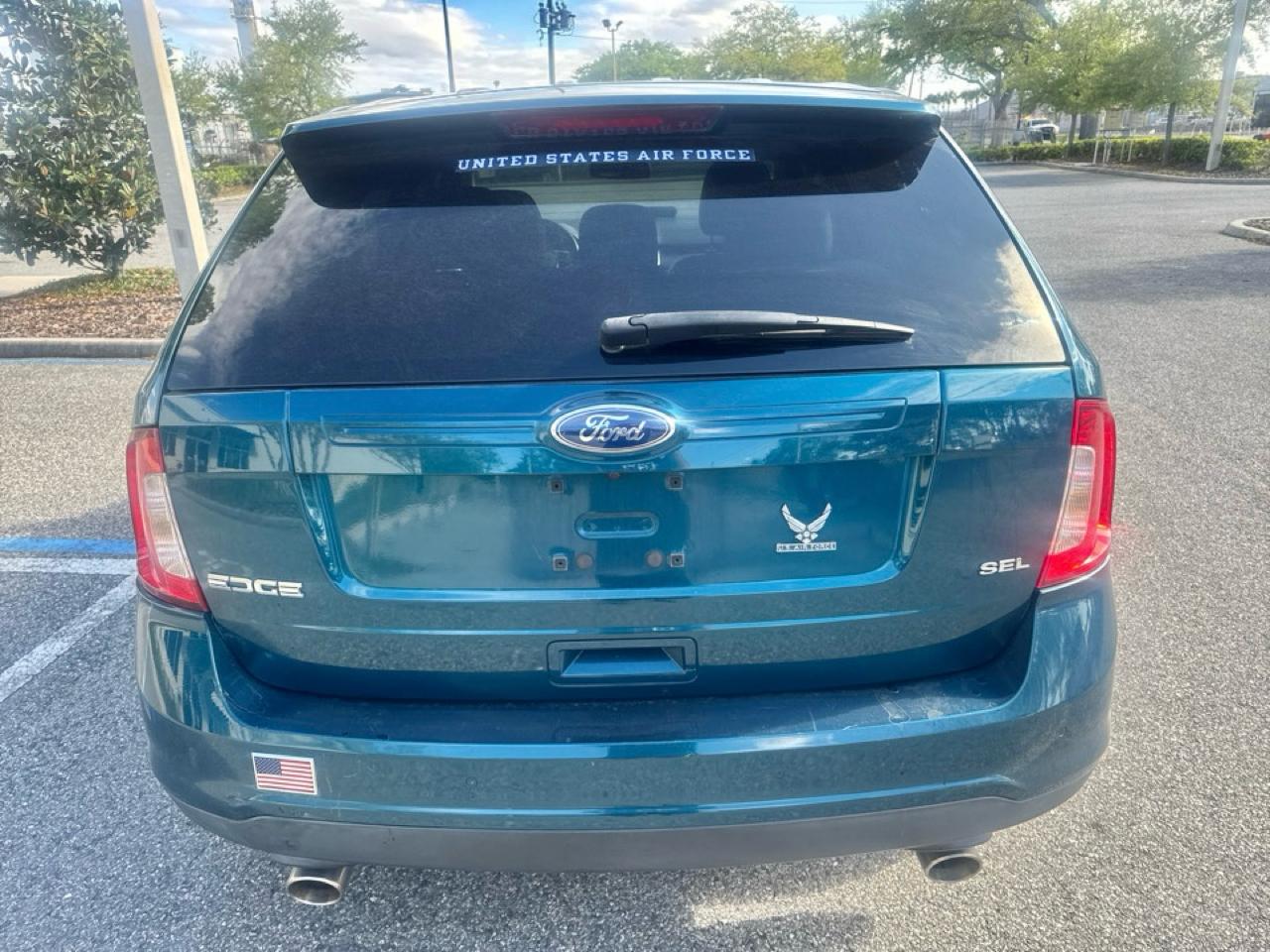 Ford Edge 4dr SEL FWD 2011