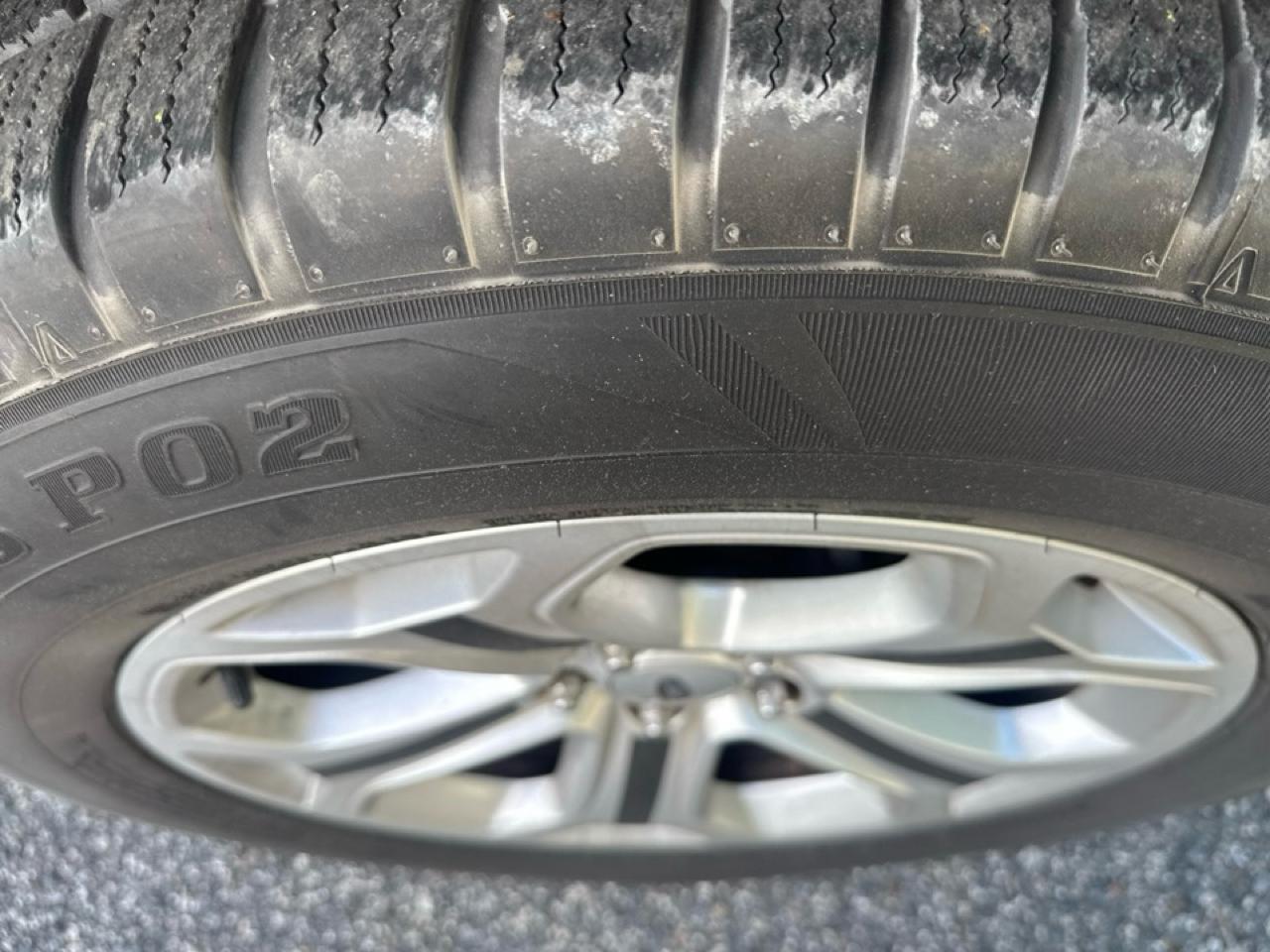 Ford Edge 4dr SEL FWD 2011