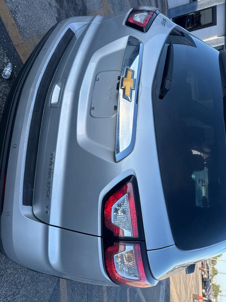 Chevrolet Traverse FWD 4dr LT w/2LT 2015