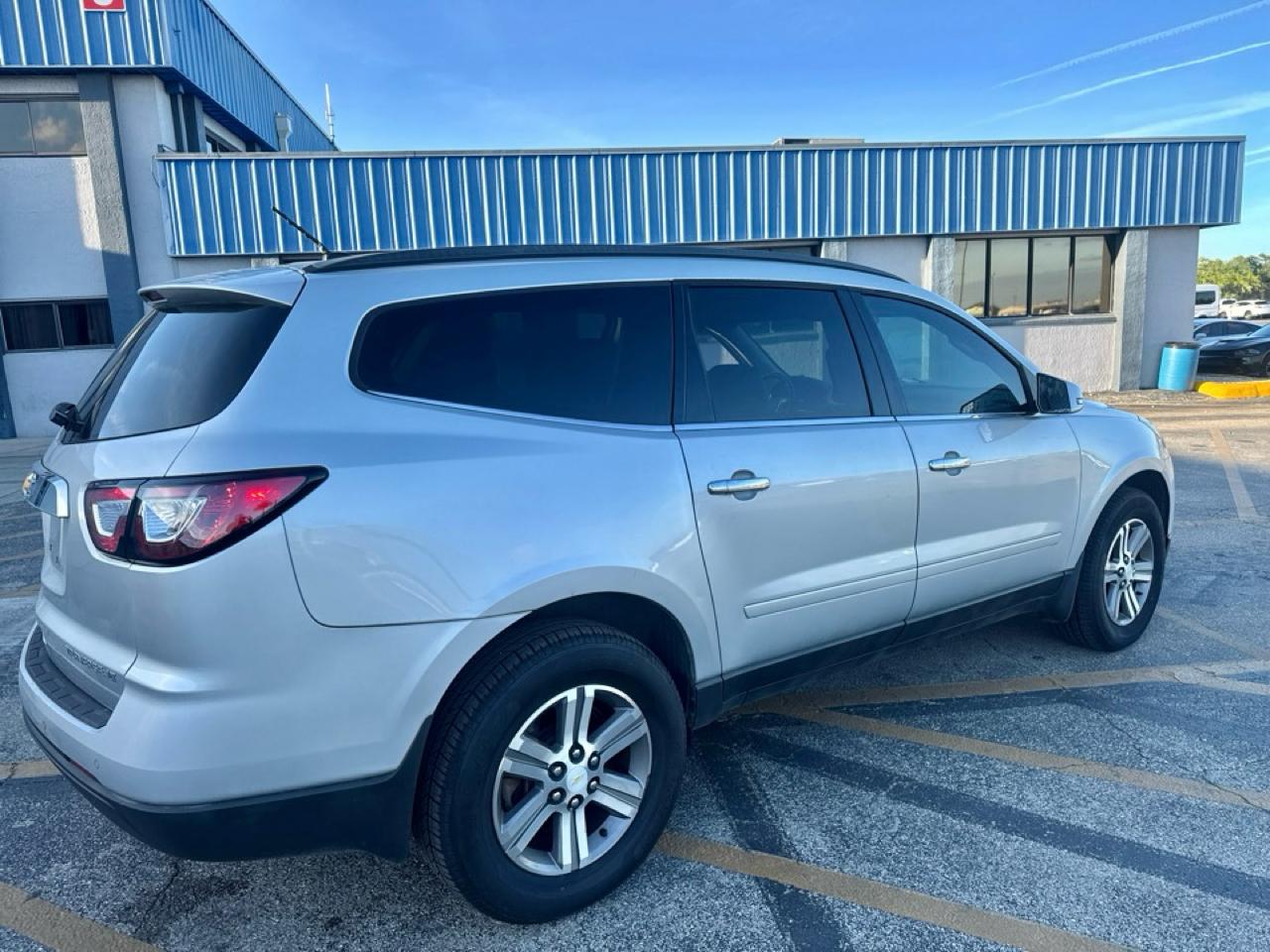 Chevrolet Traverse FWD 4dr LT w/2LT 2015