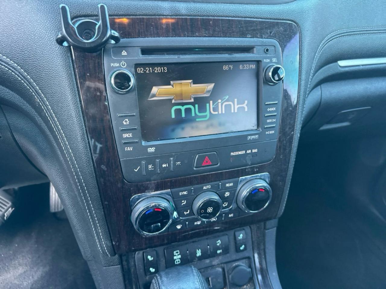 Chevrolet Traverse FWD 4dr LT w/2LT 2015