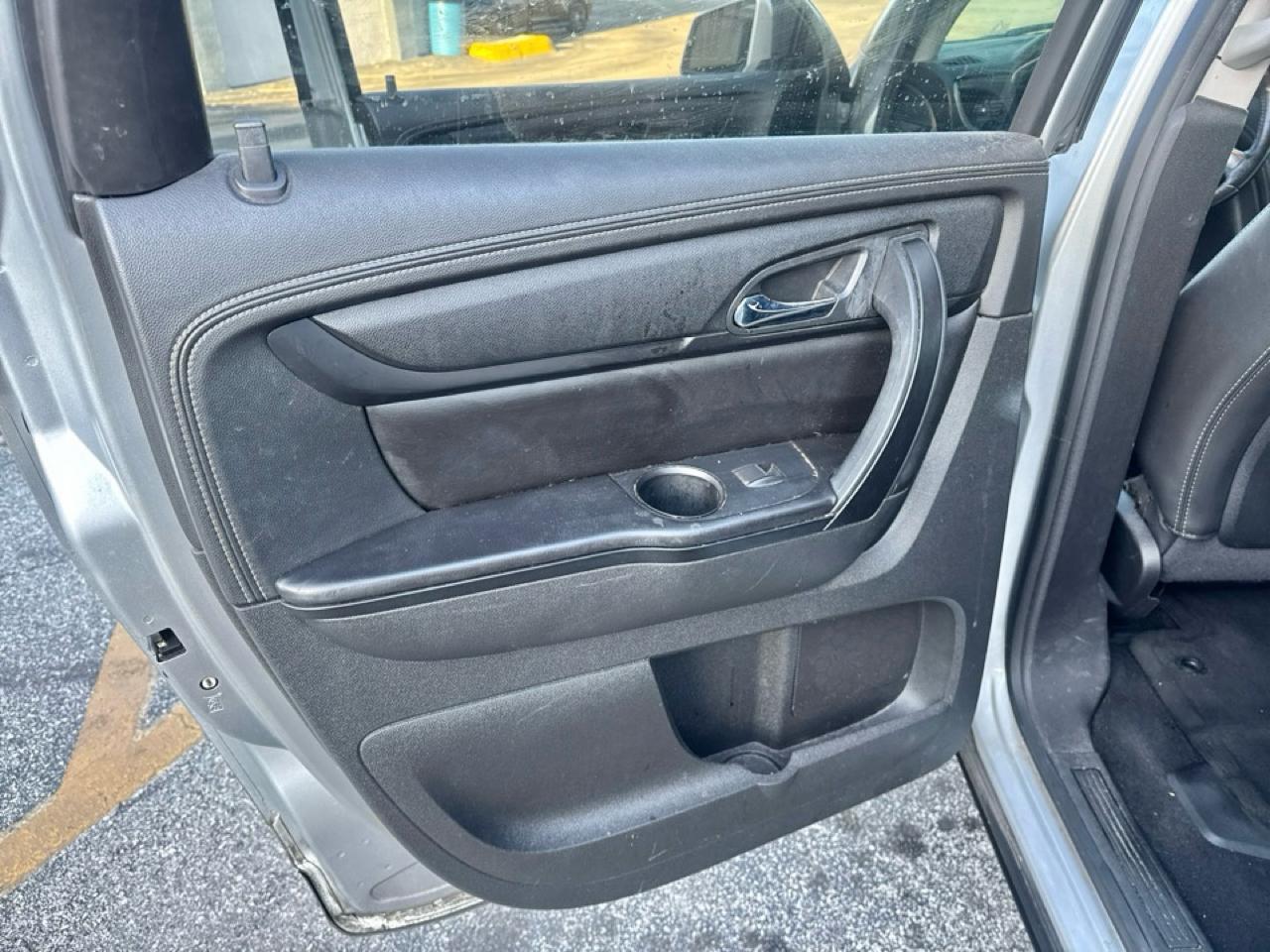 Chevrolet Traverse FWD 4dr LT w/2LT 2015