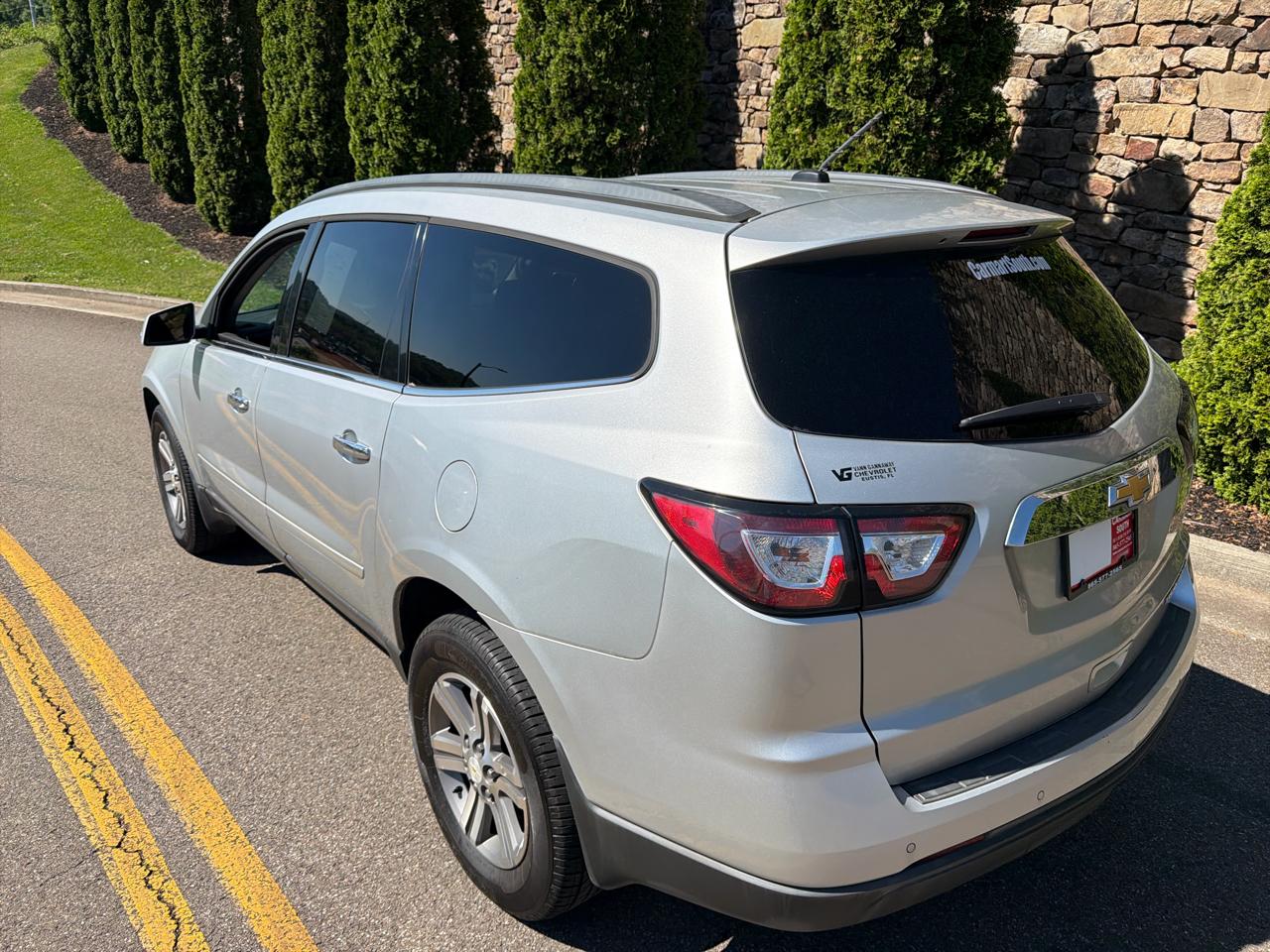 Chevrolet Traverse FWD 4dr LT w/2LT 2015