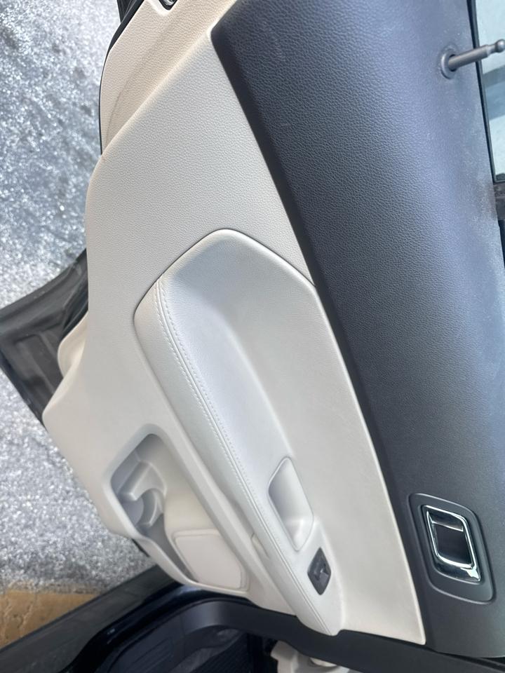 Ford Explorer FWD 4dr Base 2014