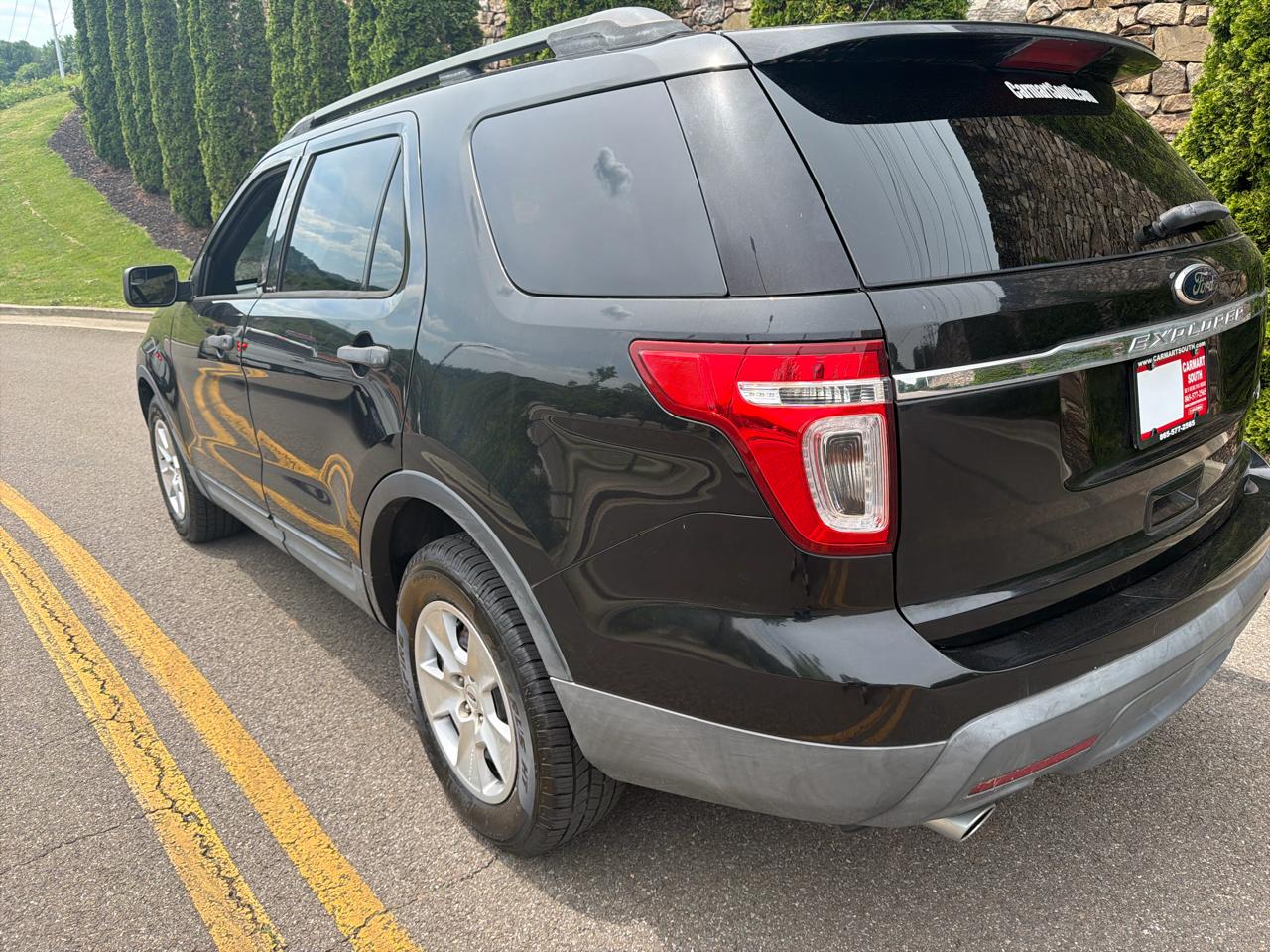 Ford Explorer XLT FWD 2014