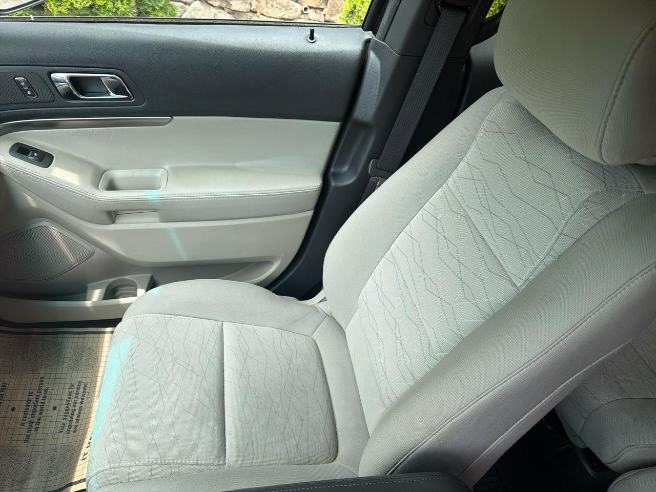 Ford Explorer XLT FWD 2014