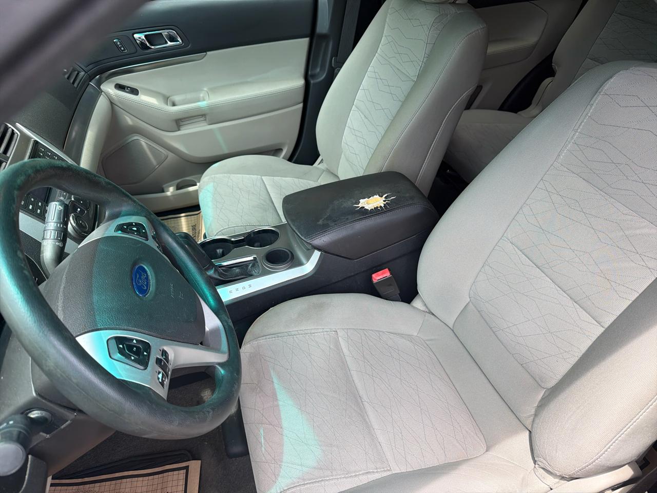 Ford Explorer XLT FWD 2014