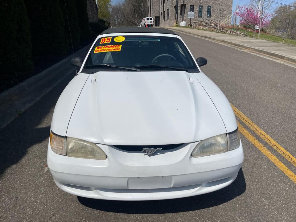 Ford Mustang 2dr Convertible GT 1995