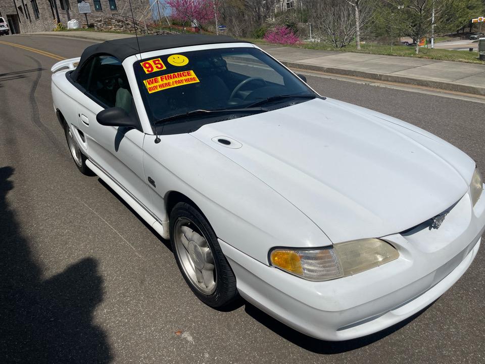 Ford Mustang 2dr Convertible GT 1995