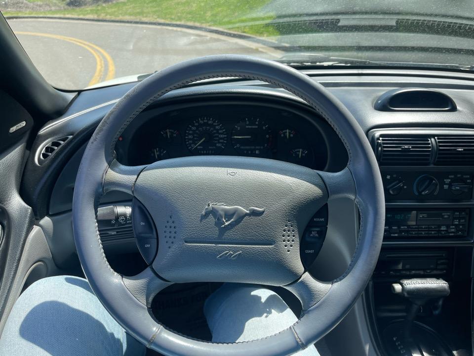 Ford Mustang 2dr Convertible GT 1995