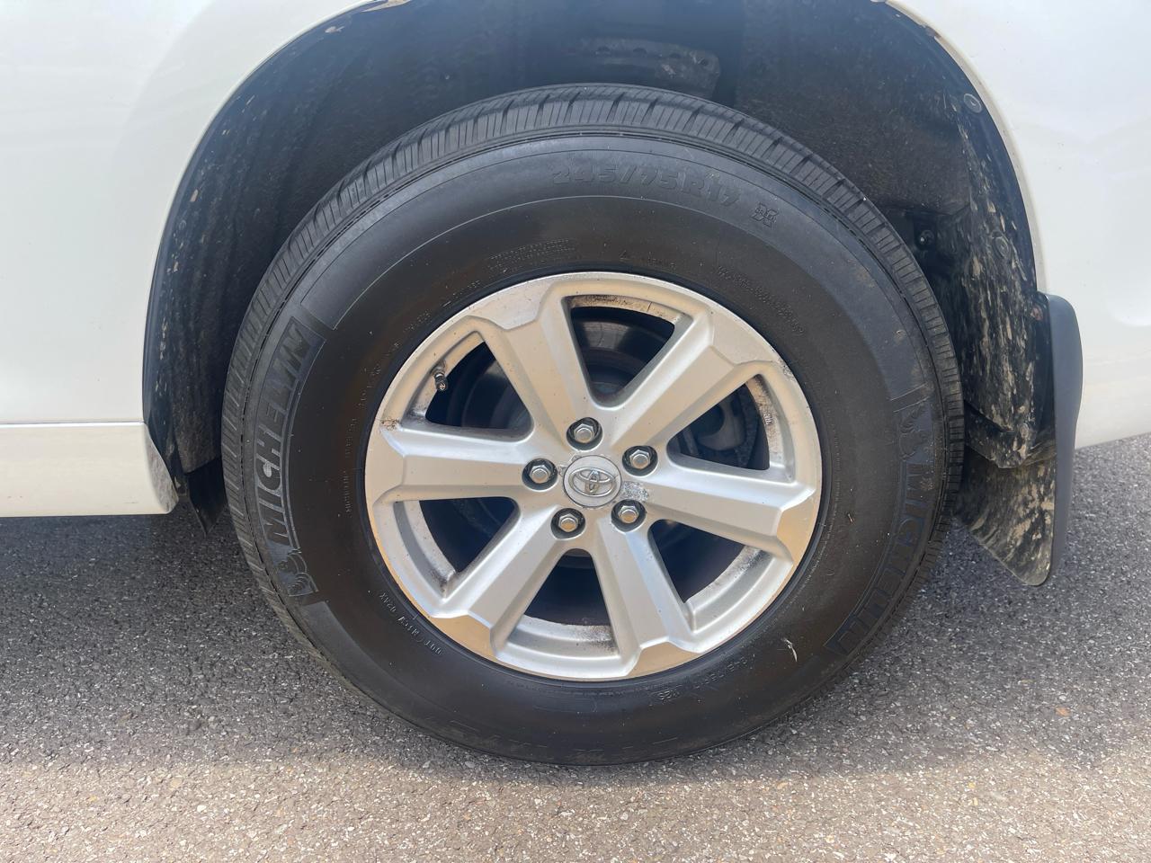 Toyota Highlander  2009