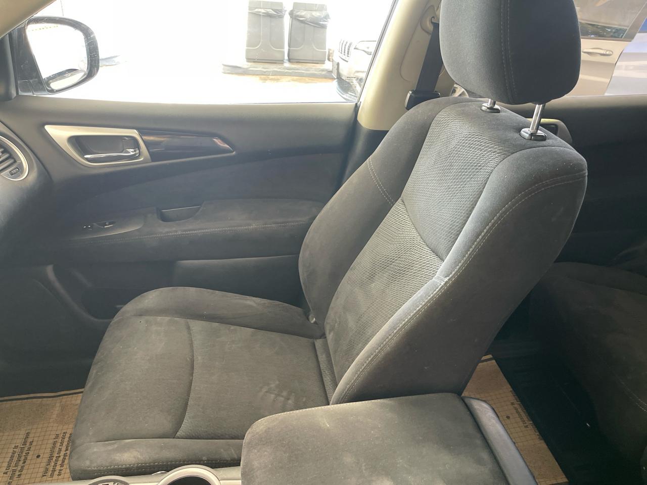 Nissan Pathfinder 4WD 4dr SV Hybrid 2014